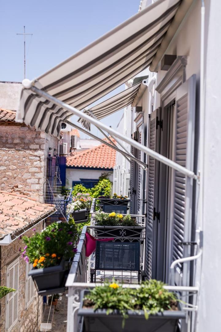 Nesea Boutique Apartments Ídra Kültér fotó